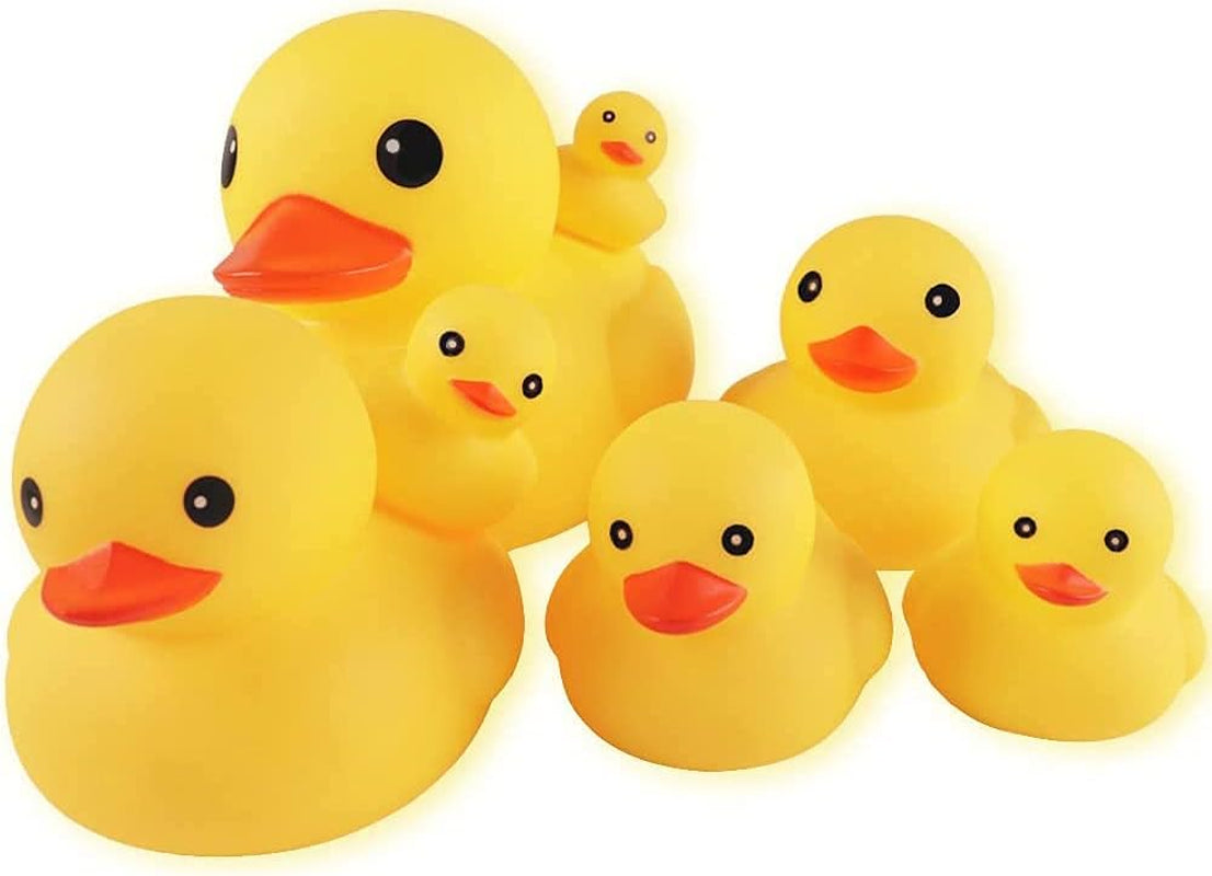 Yellow Rubber Ducks, 7Pcs Preschool Large Bath Toys Bathtub Floating Squeaky Duckies Gift for Baby Shower Infants Kids Toddler Party Decoration (Medium)