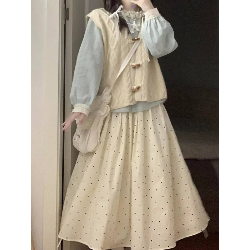 Milk Style Wear Horn Button Vest Lace Collar