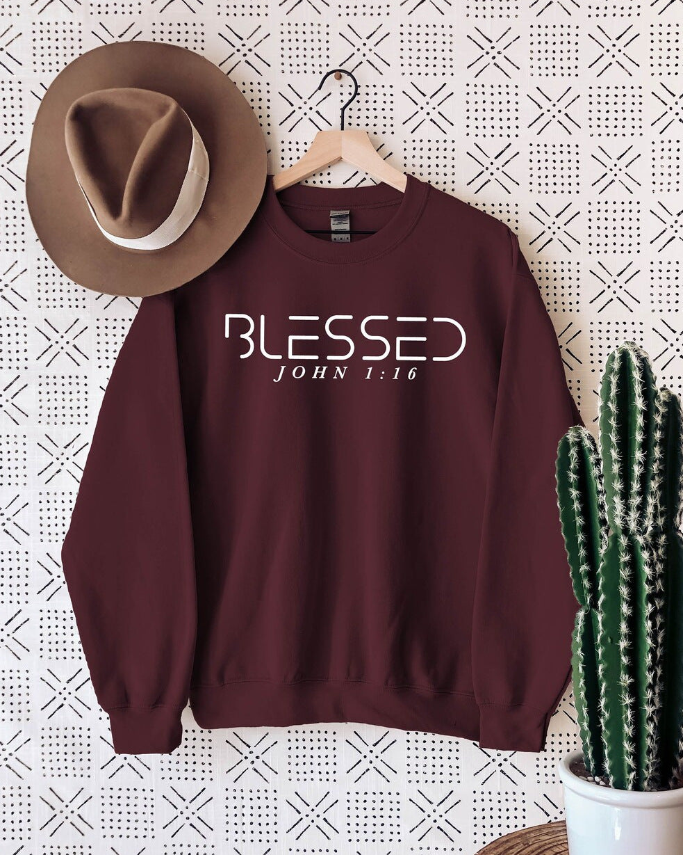 0221D382 Round Neck Sweater