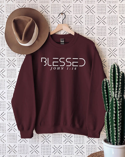 0221D382 Round Neck Sweater