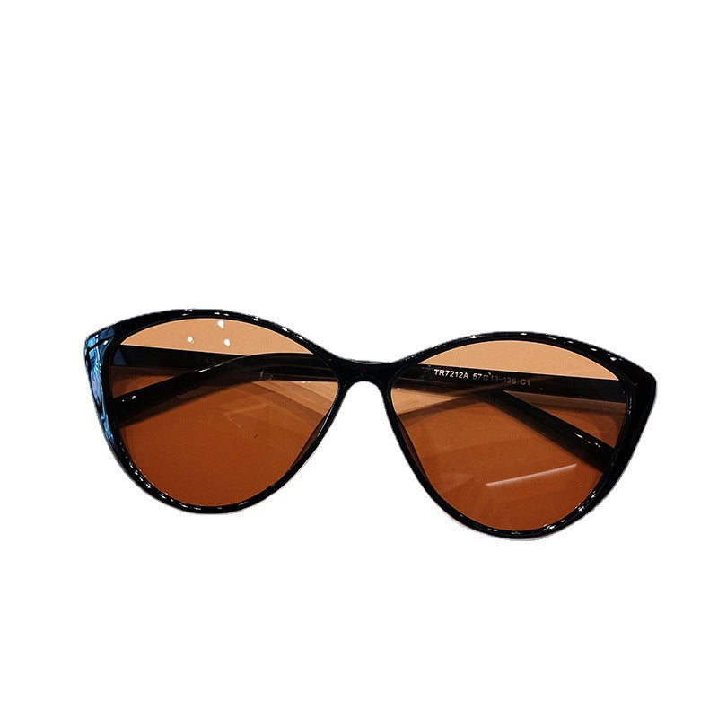 Retro Sunglasses Fashion And Ultra Light UV Protection Sunglasses