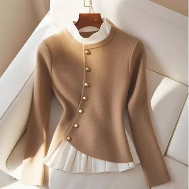 Fashion Temperamental Minority Pleated Skirt Hem Stitching Sweater