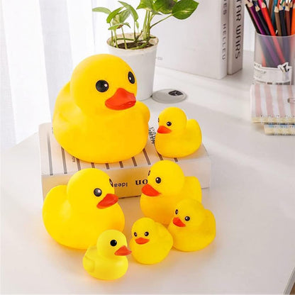 Yellow Rubber Ducks, 7Pcs Preschool Large Bath Toys Bathtub Floating Squeaky Duckies Gift for Baby Shower Infants Kids Toddler Party Decoration (Medium)