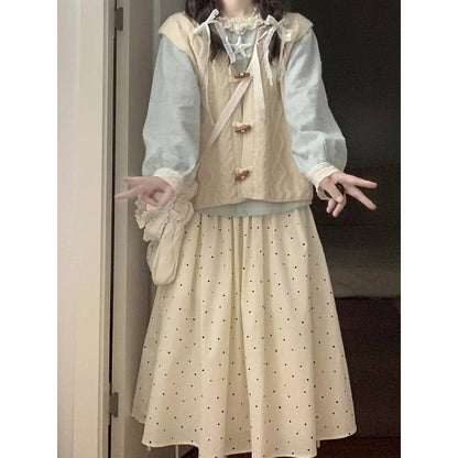 Milk Style Wear Horn Button Vest Lace Collar